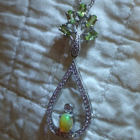 New Sterling Silver Natural Opal 5 Peridot /White Sapphire Crystals 22" Necklace - Picture 2 of 4